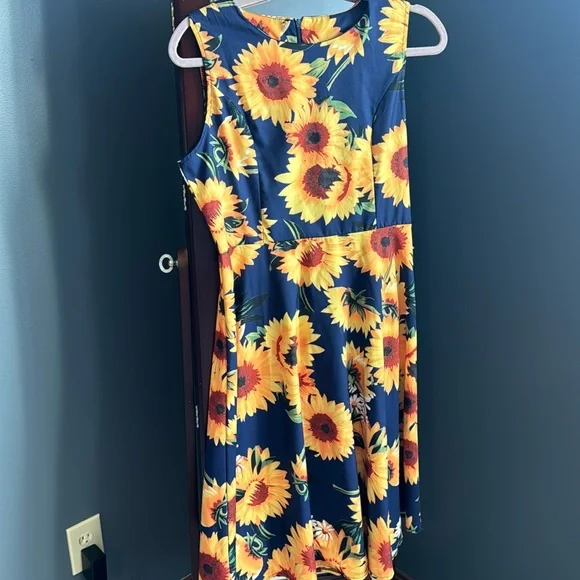 Sunflower Midi Dress | Color: Blue/Gold | Size: M | Nicoleo0321'S Closet